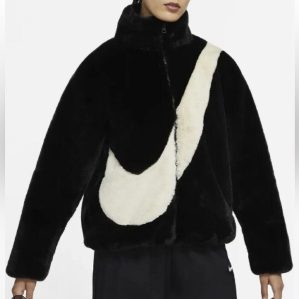 Nike fur jacket (black)